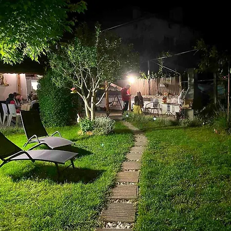 рупите , Relax