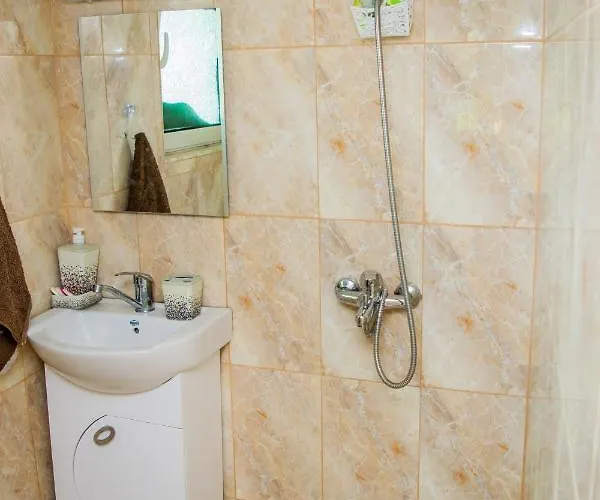 рупите , Relax *